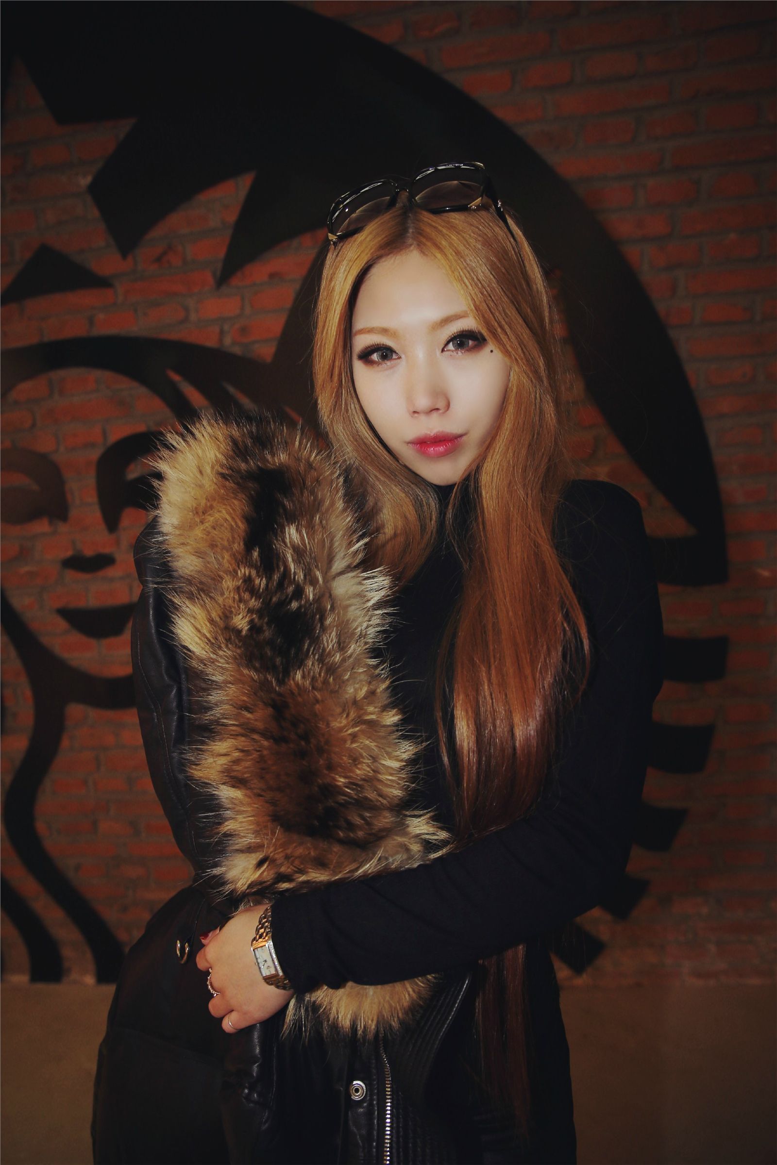 花哨尤物saisai的微博列表微女郎 2